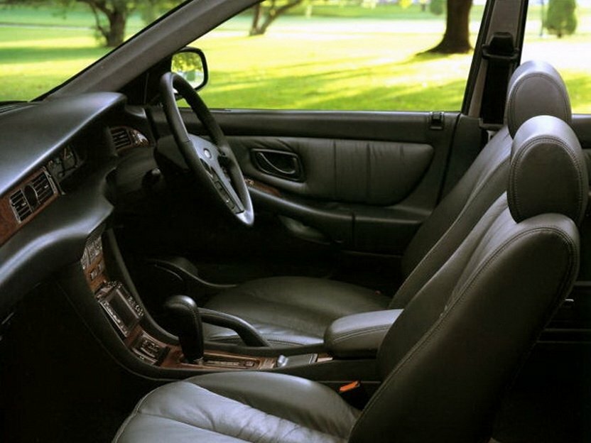 Mitsubishi Diamante 30R−SE