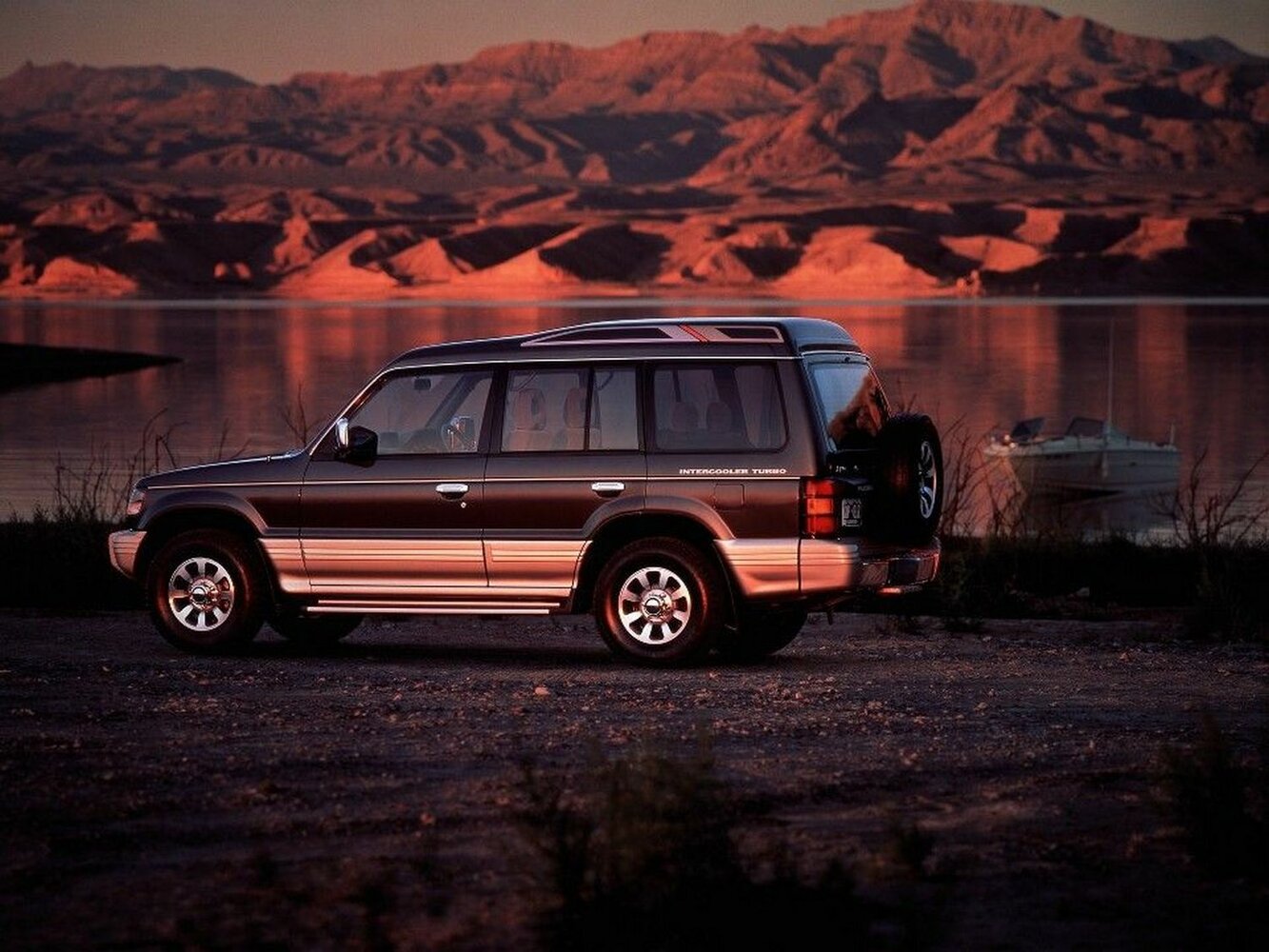 Mitsubishi Pajero ZR