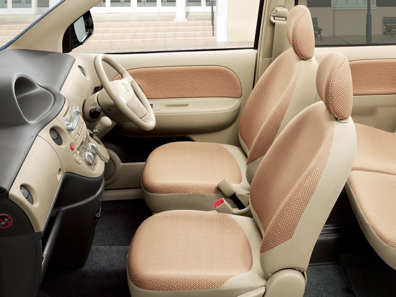 Toyota Sienta X L Package