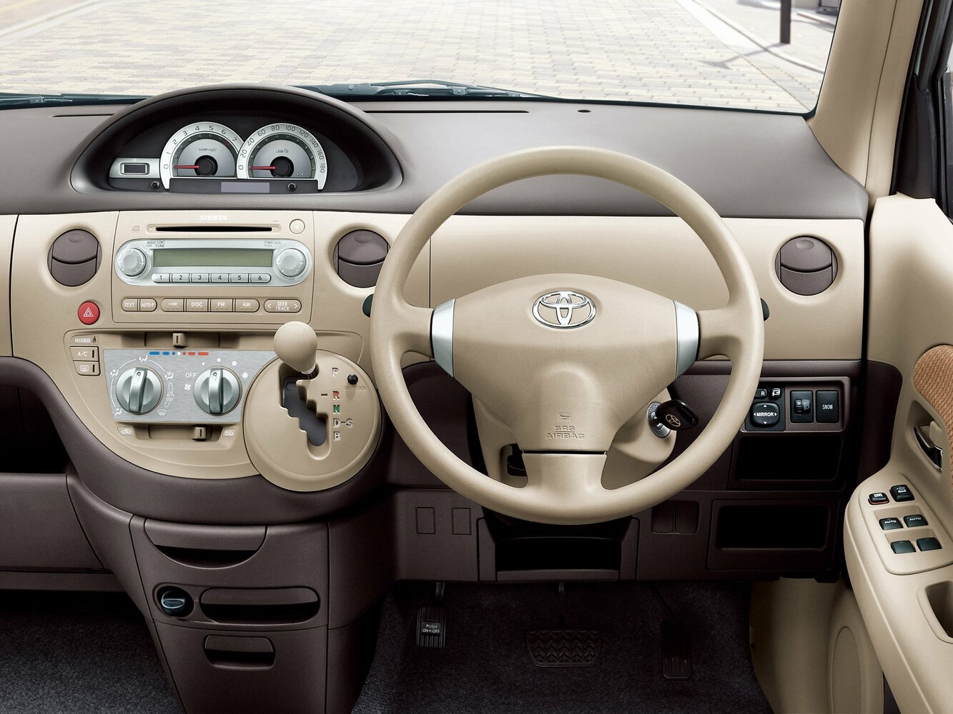 Toyota Sienta X L Package