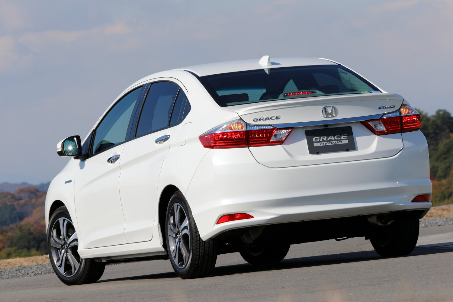 Honda Grace EX