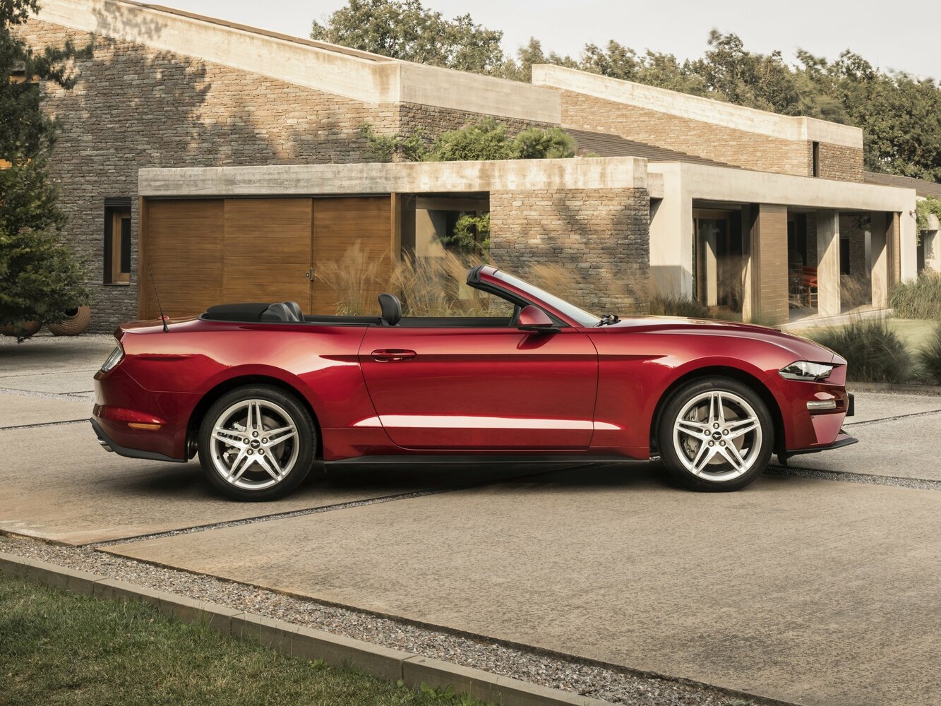 Ford Mustang Coupe