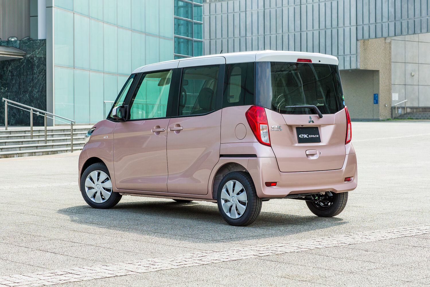 Mitsubishi eK Space G
