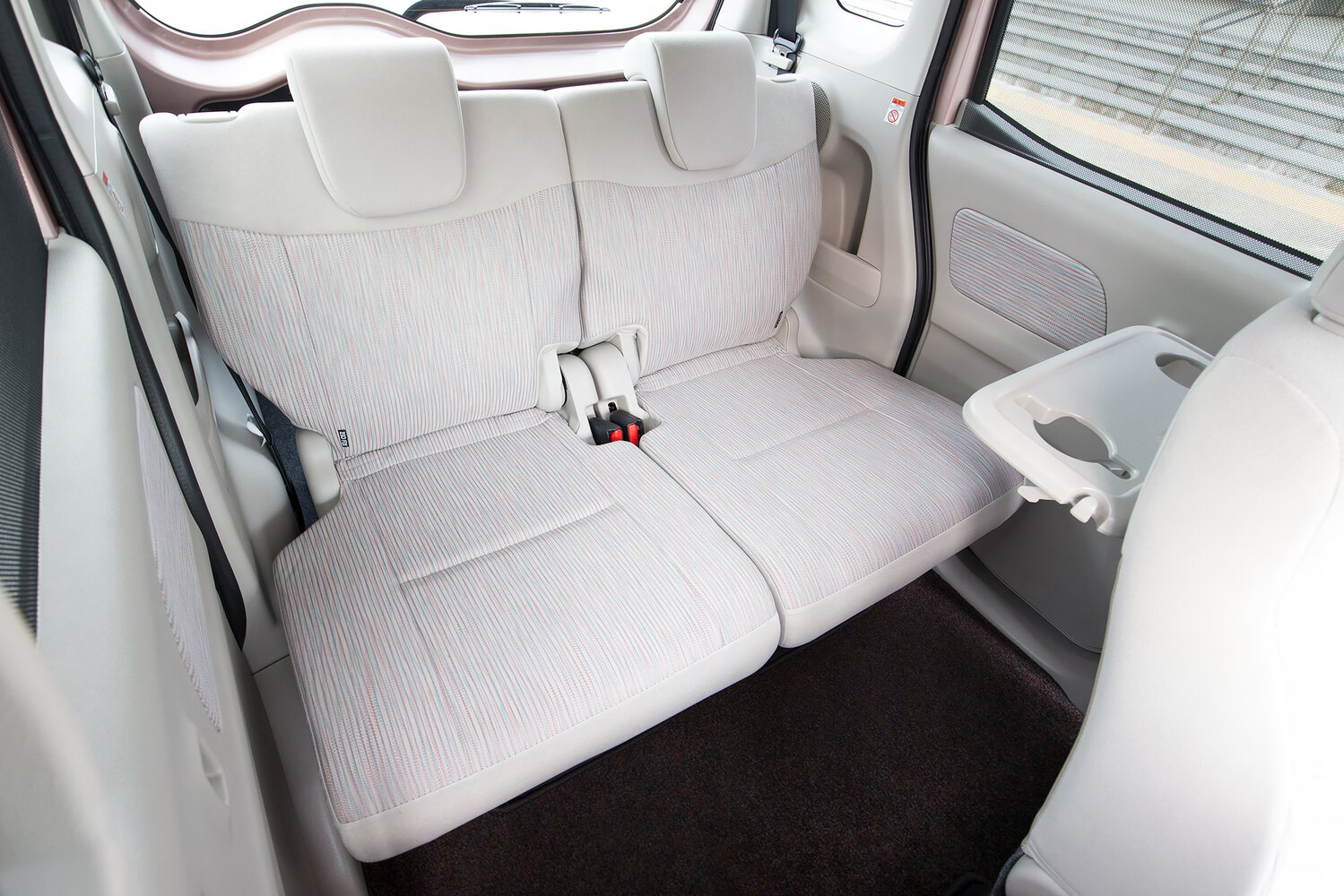Mitsubishi eK Space G