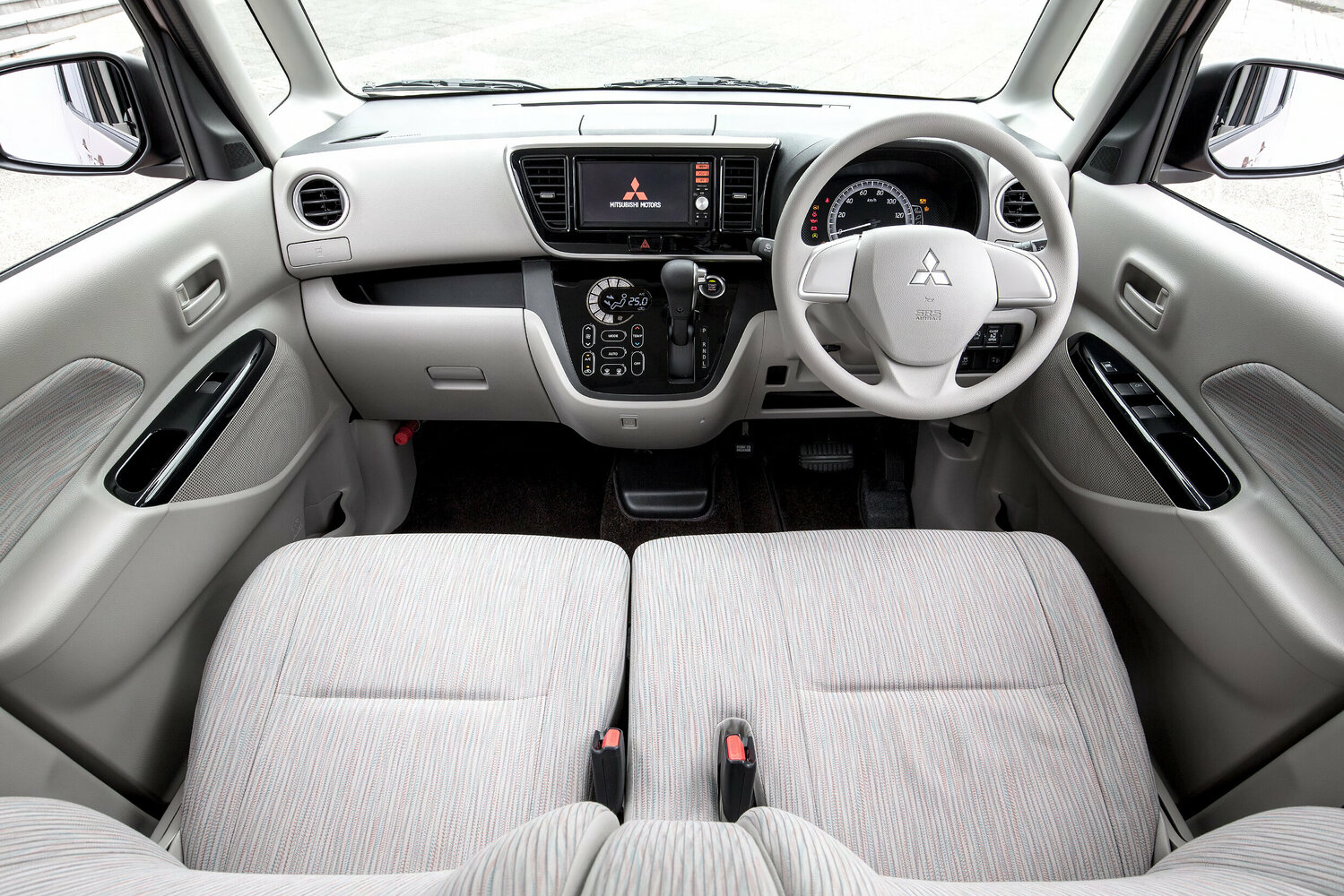 Mitsubishi eK Space G