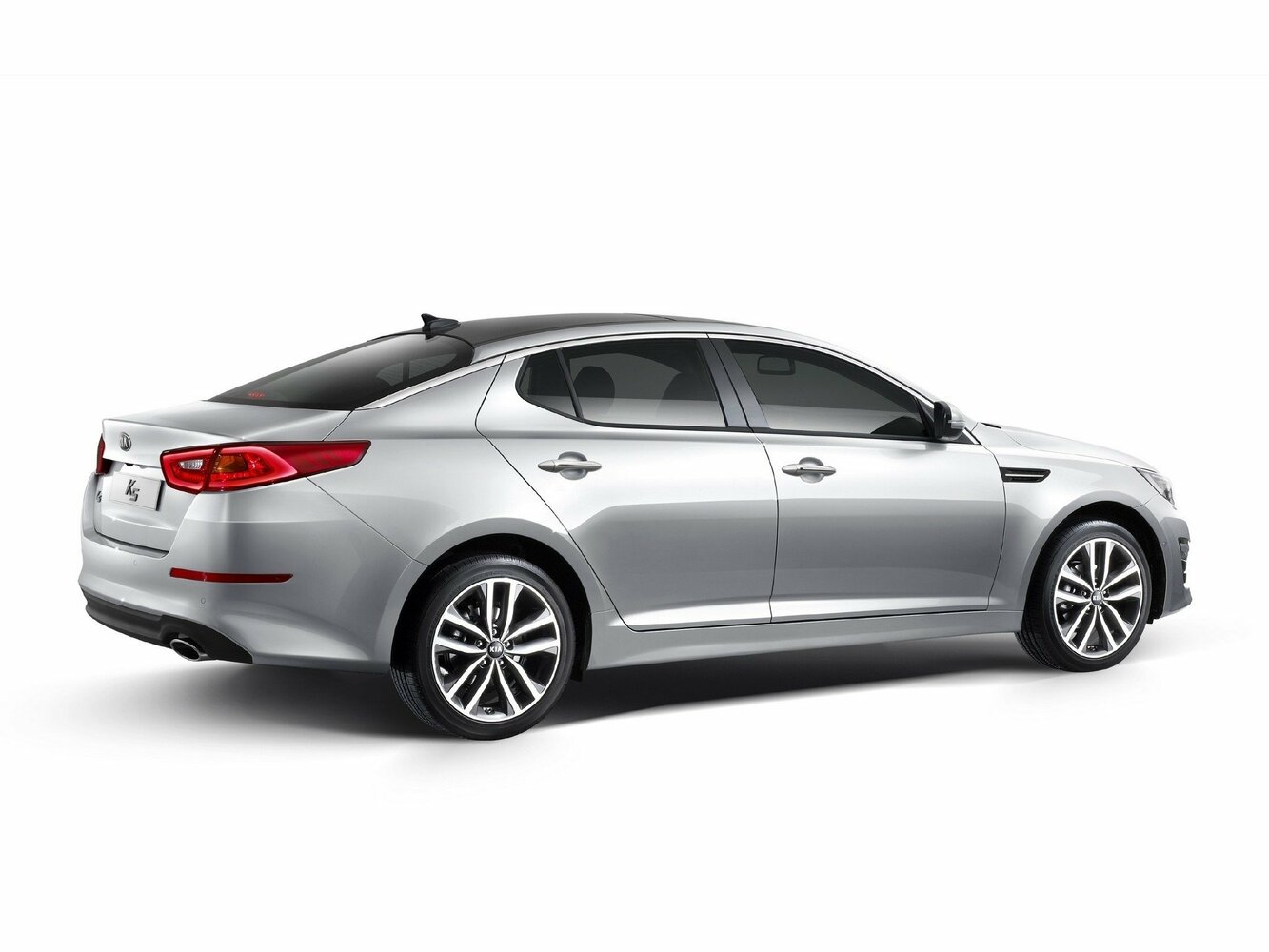 Kia K5 Deluxe