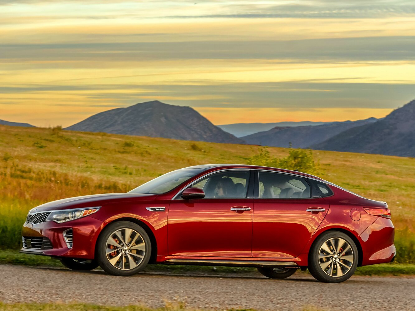 Kia K5 Luxury