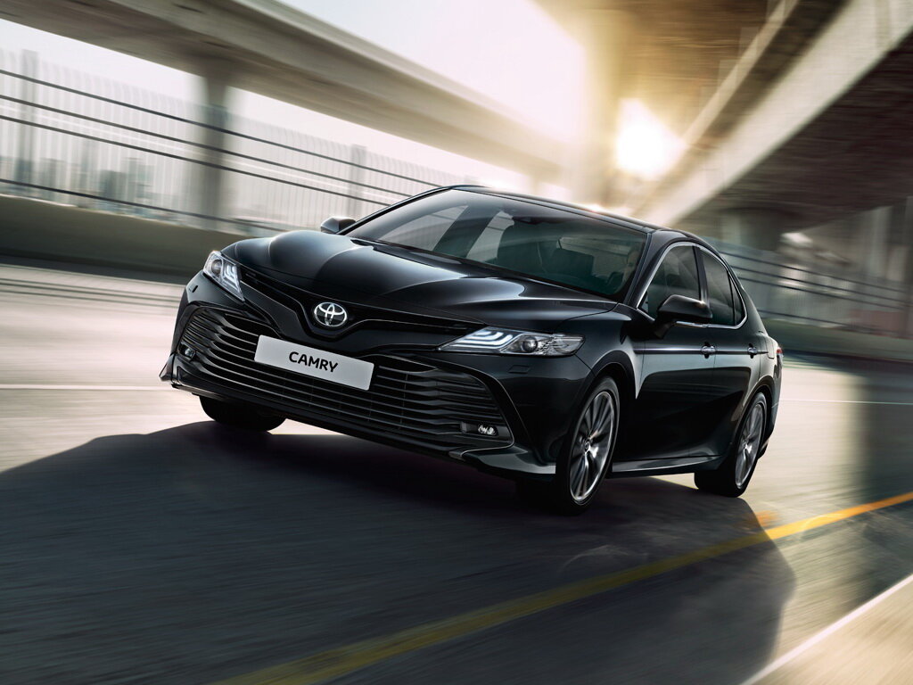 Toyota Camry 2.5 XLE Hybrid
