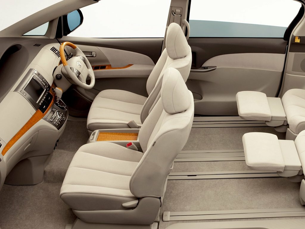 Toyota Estima 2.4 G