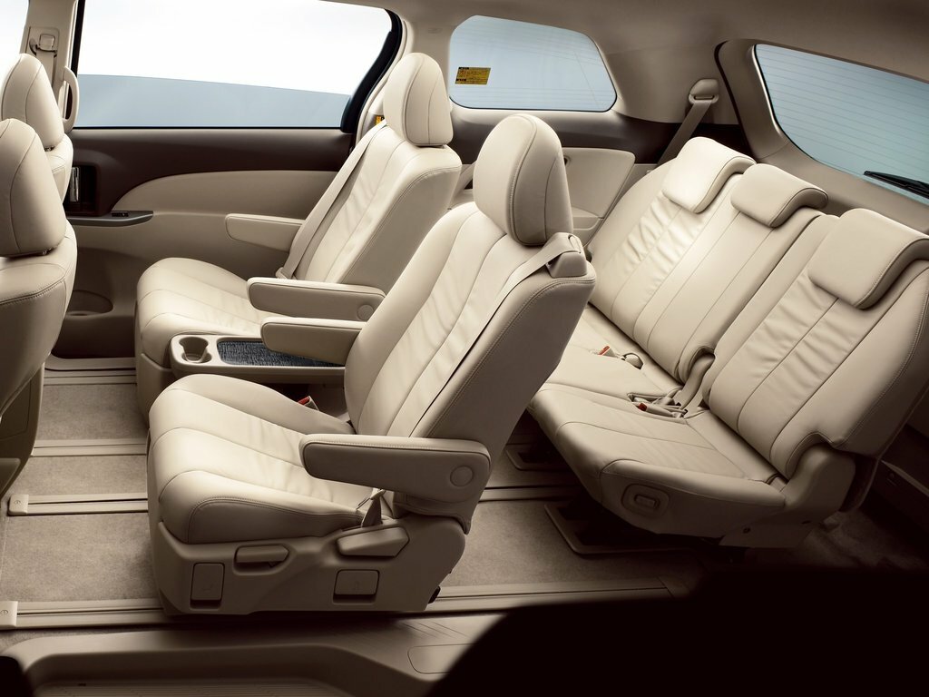 Toyota Estima 2.4 G