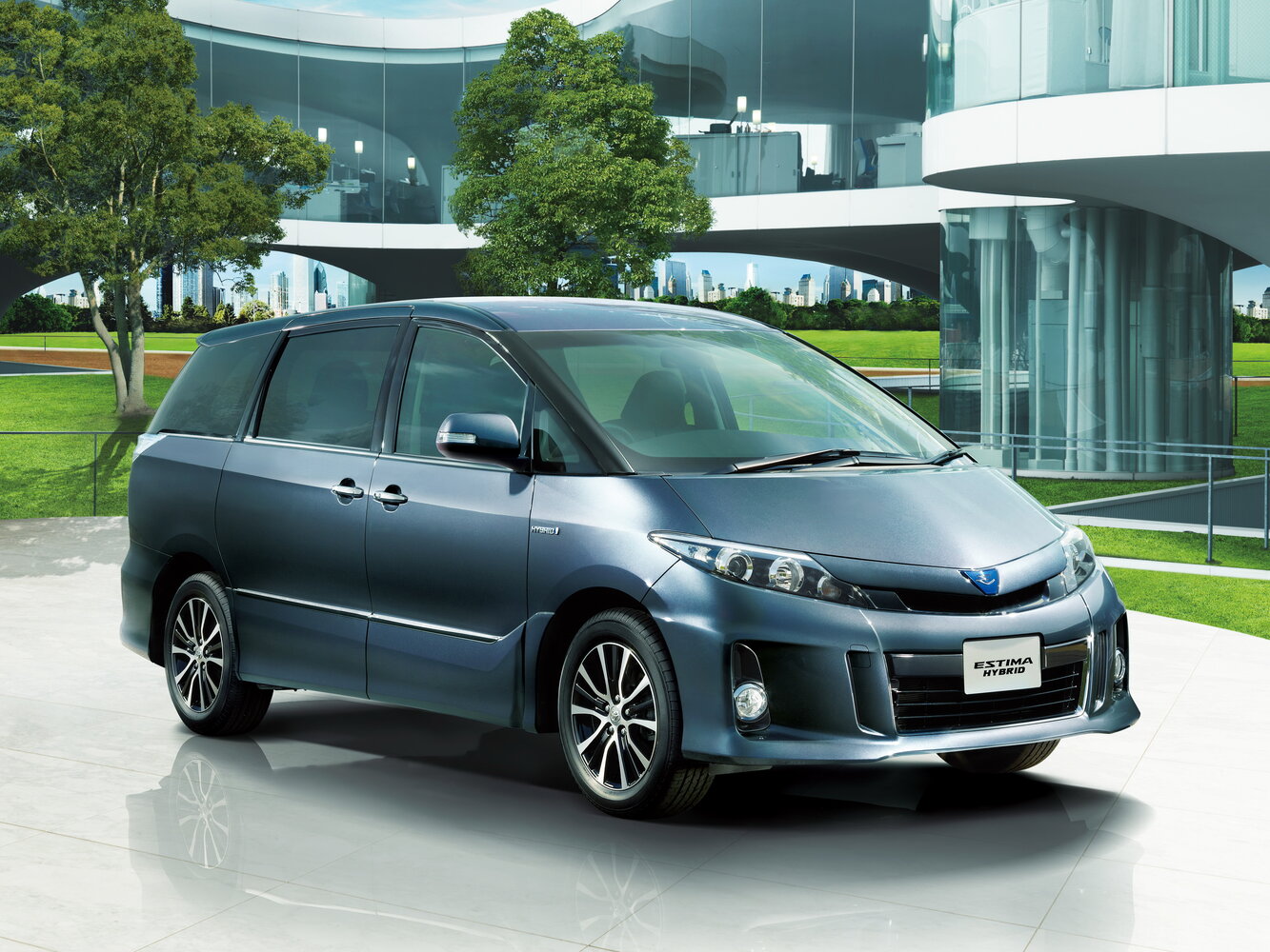Toyota Estima