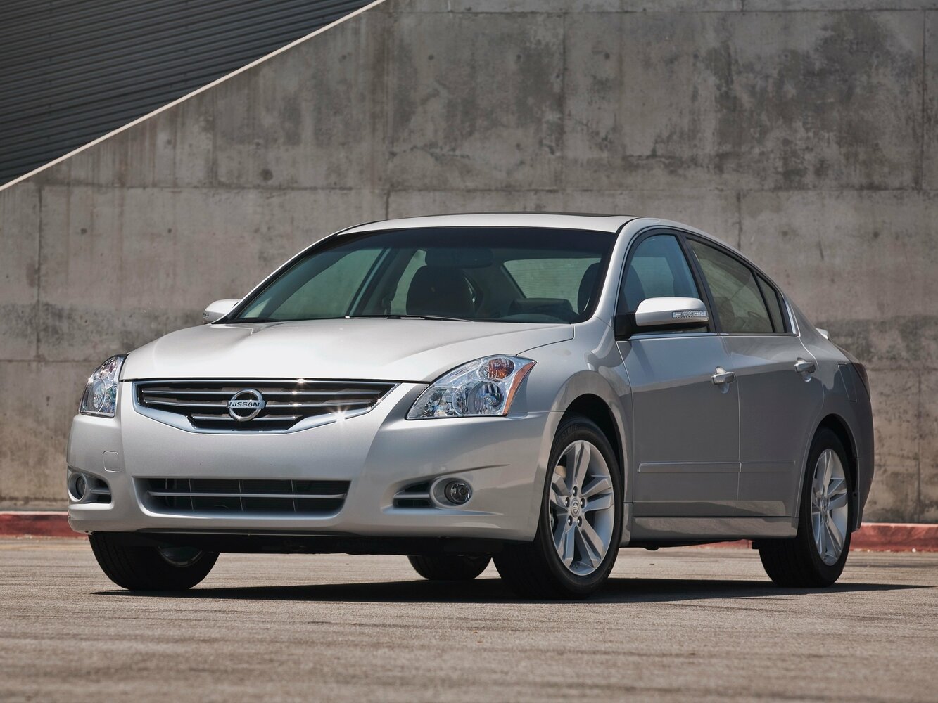 Nissan Altima — IV (L32) Рестайлинг (2009–2013)