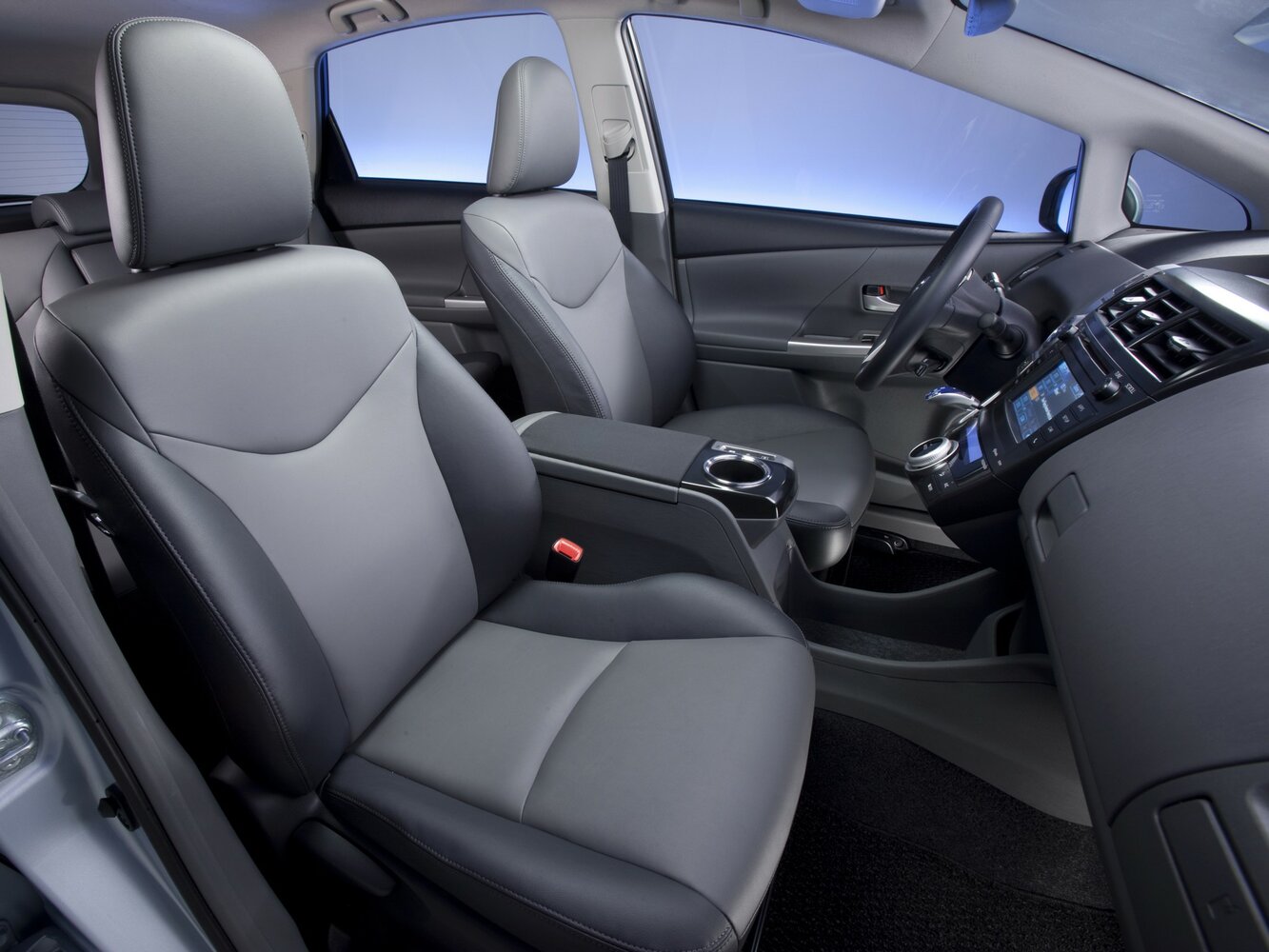 Toyota Prius Alpha S