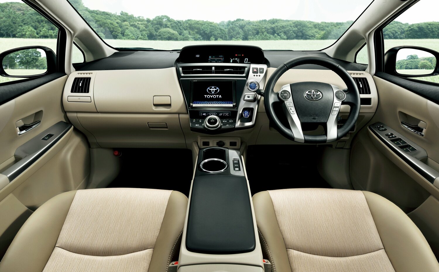 Toyota Prius Alpha S II