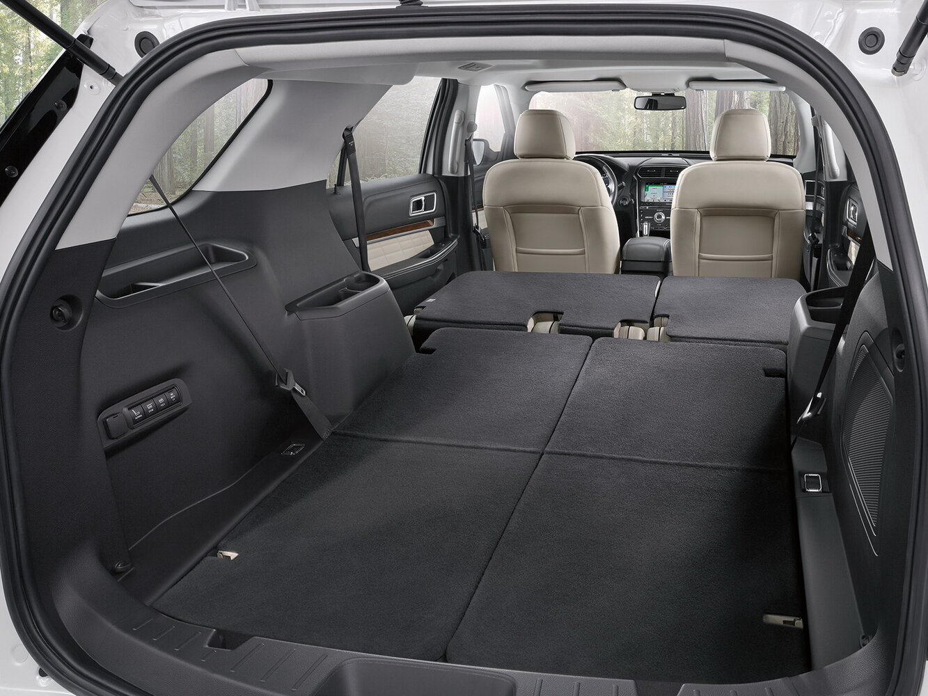 Ford Explorer — справочные фотографии комплектации, Багажник
