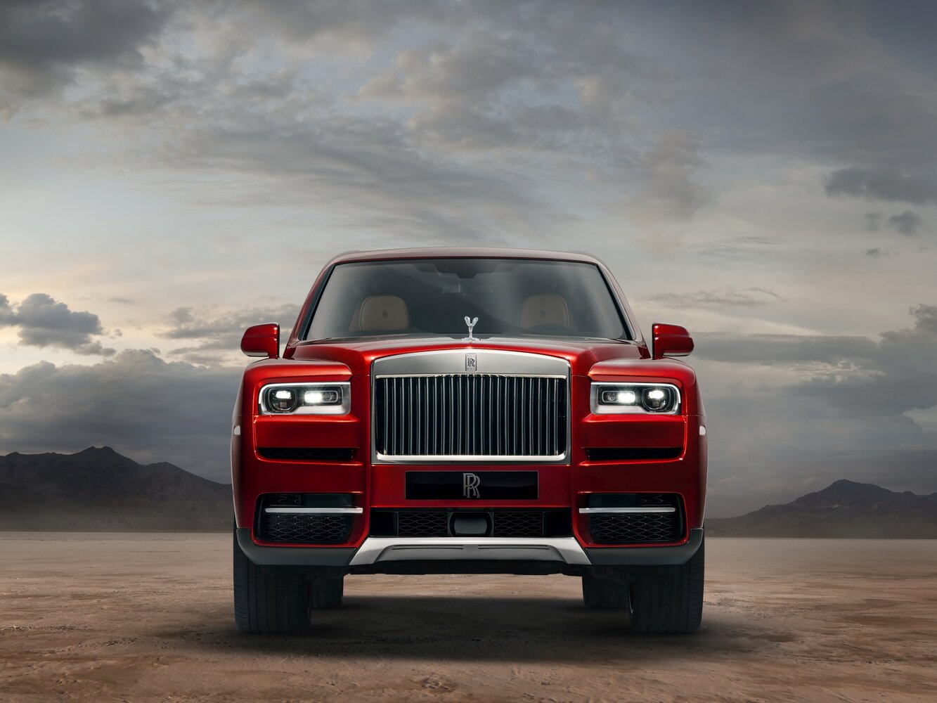 Rolls-Royce Cullinan 2018 мест