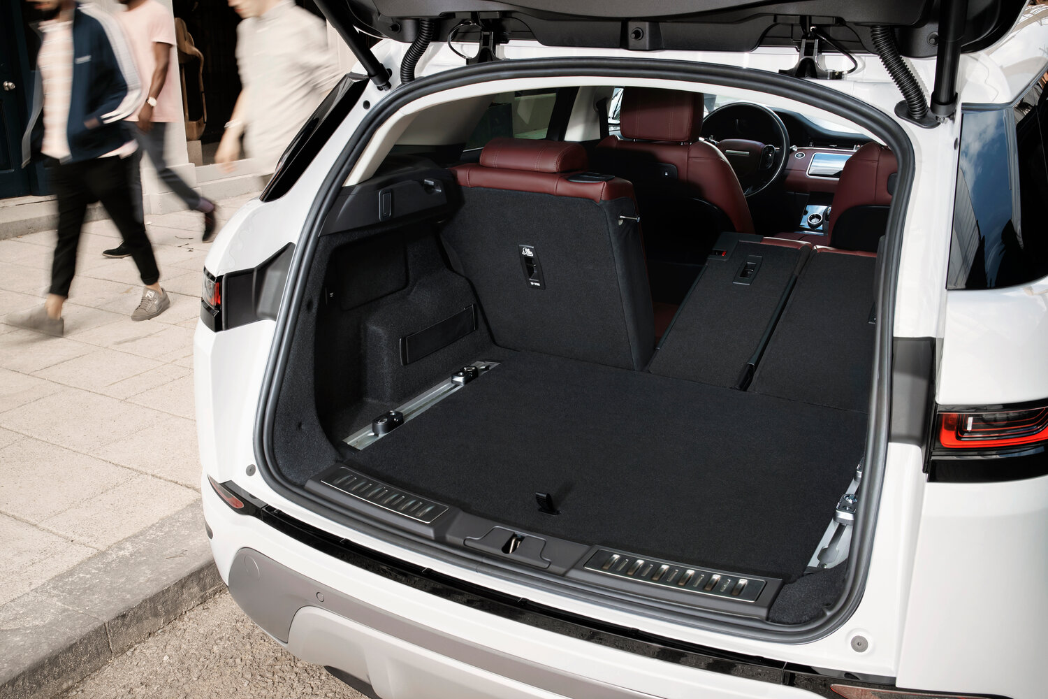 Land Rover Range Rover Evoque — справочные фотографии комплектации, Багажник