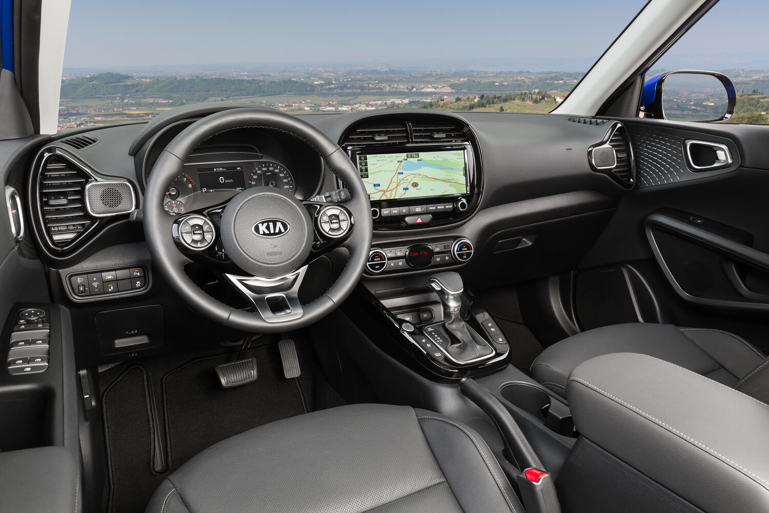Kia Soul — справочные фотографии комплектации, Ручка