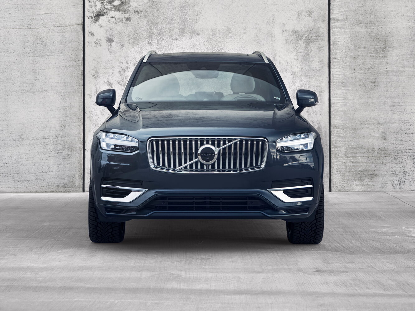 Volvo XC90 B6