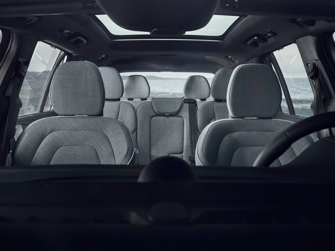 Volvo XC90 — справочные фотографии комплектации, Интерьер 2