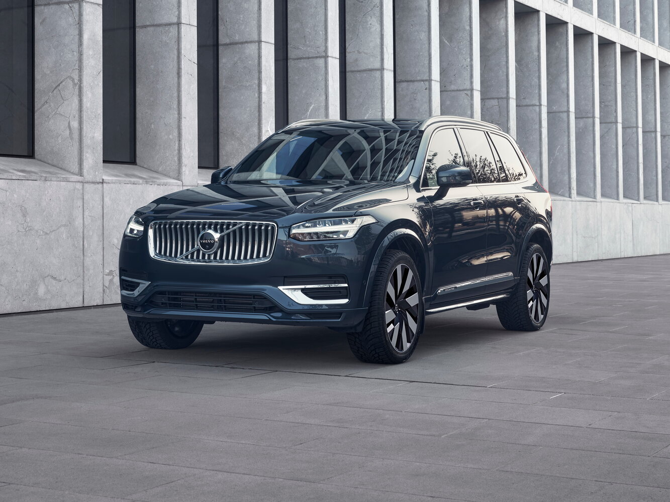 Volvo XC90 B6