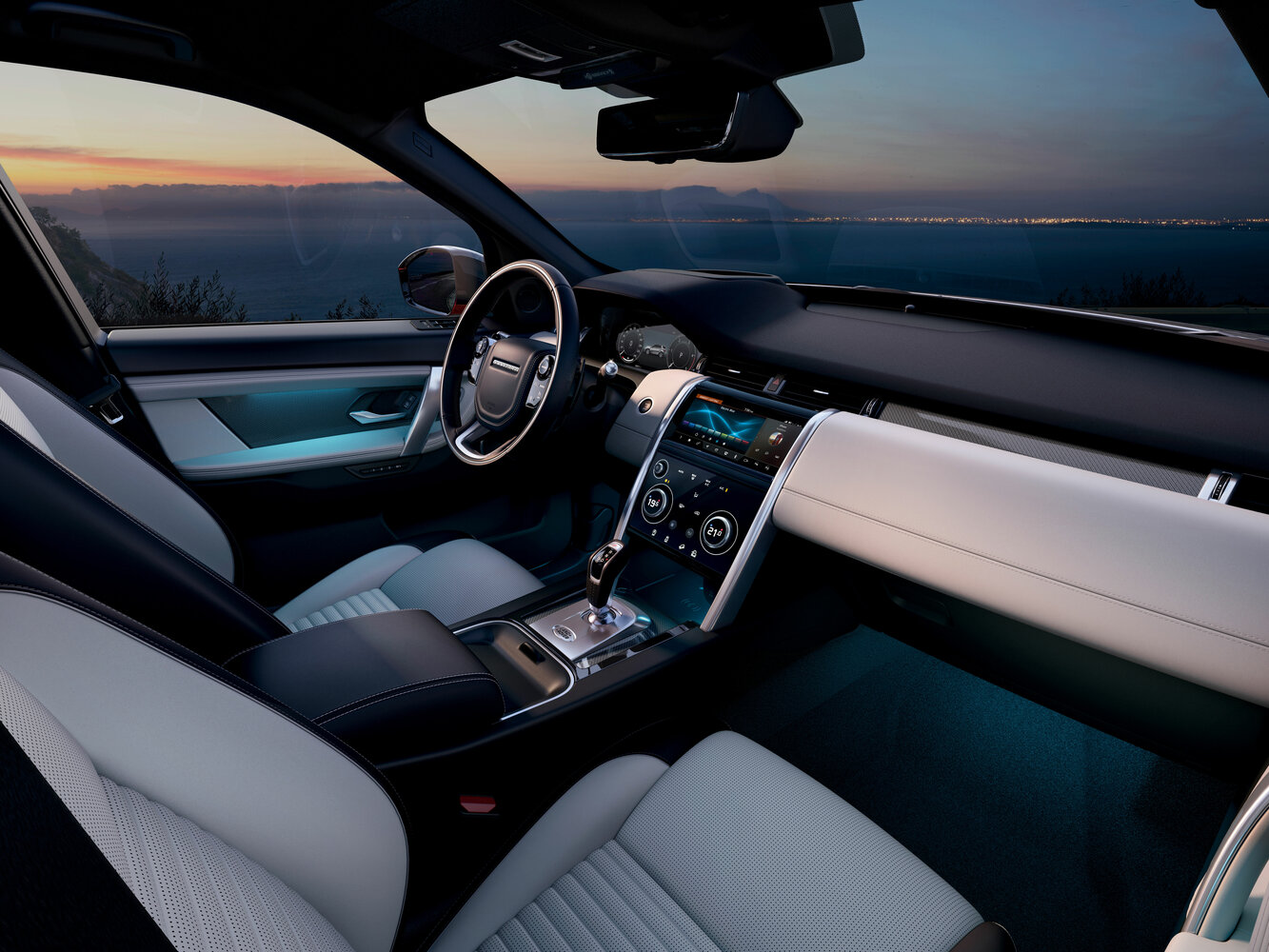 Land Rover Discovery Sport P250 SE