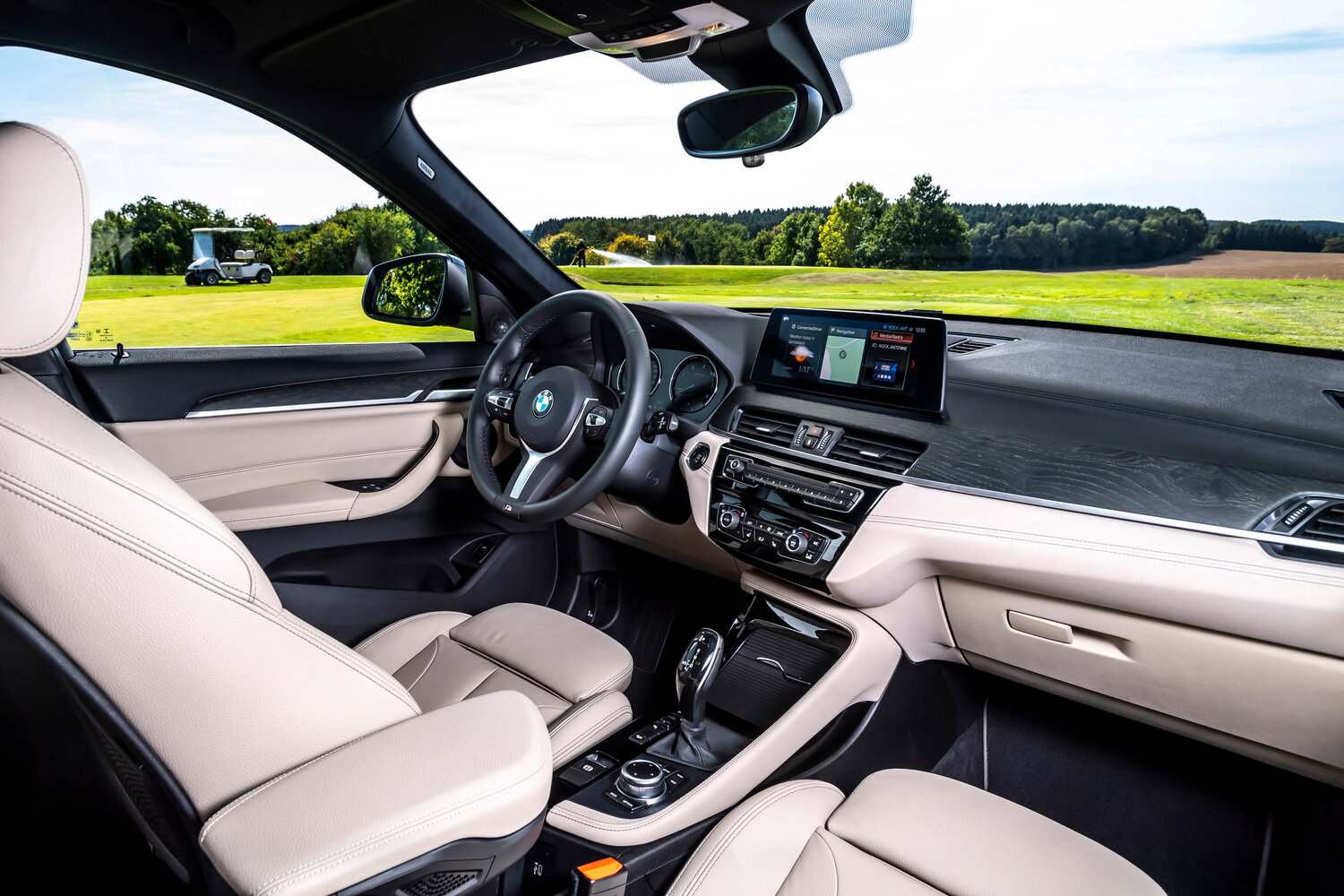 BMW X1 2019 sDrive20Li Lead
