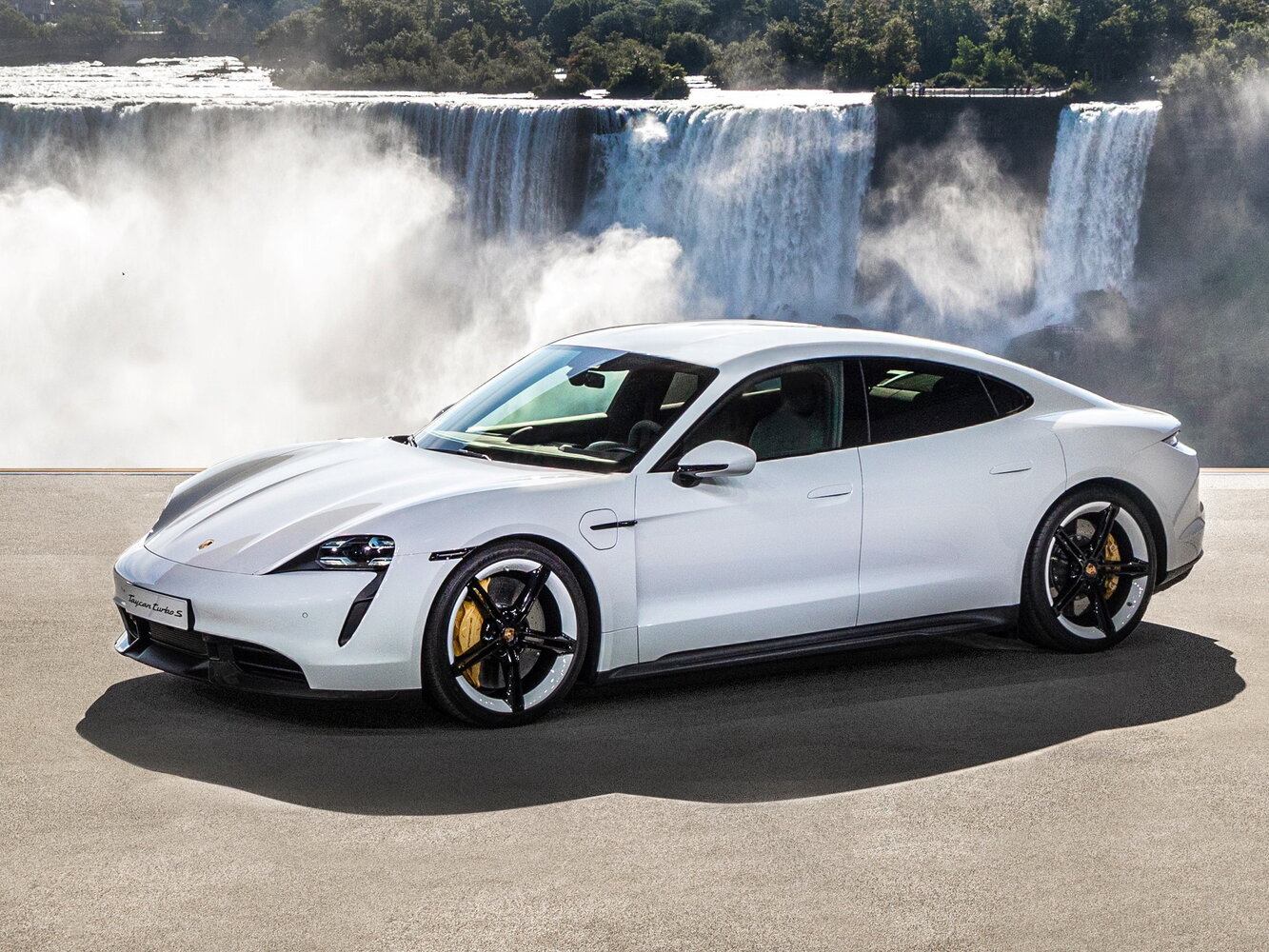 Porsche Taycan 4S