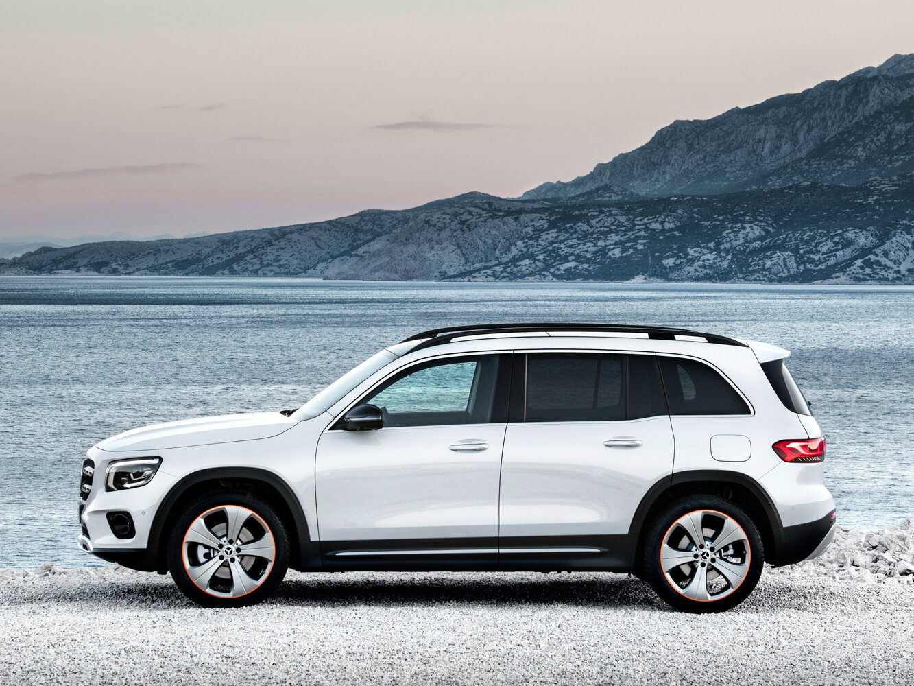 Mercedes-Benz GLB-Class X247 GLB200 d