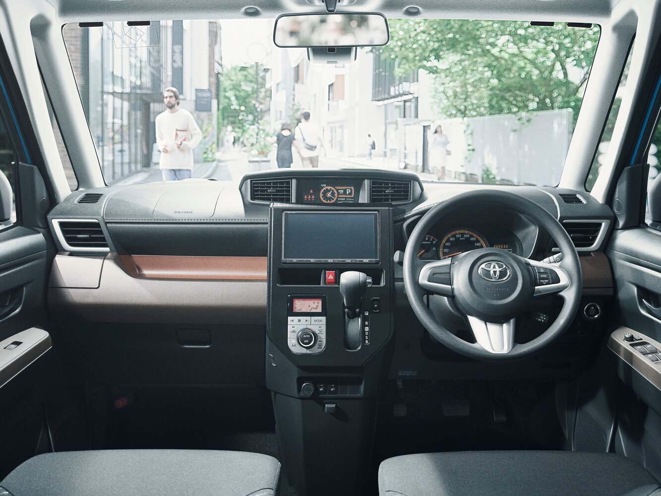 Toyota Tank G