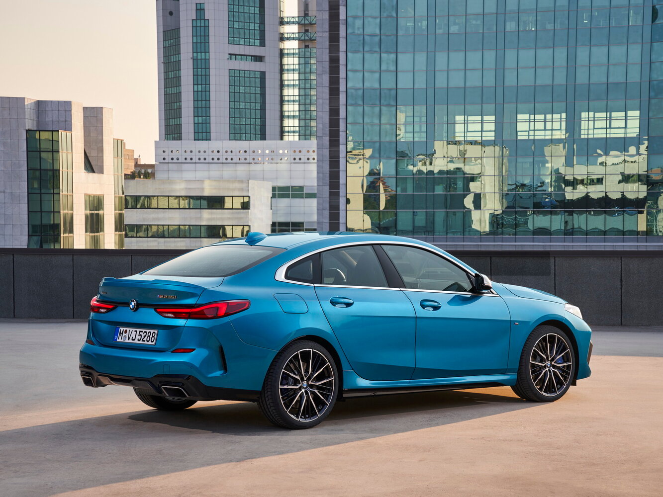 BMW 2 серии 218d M
