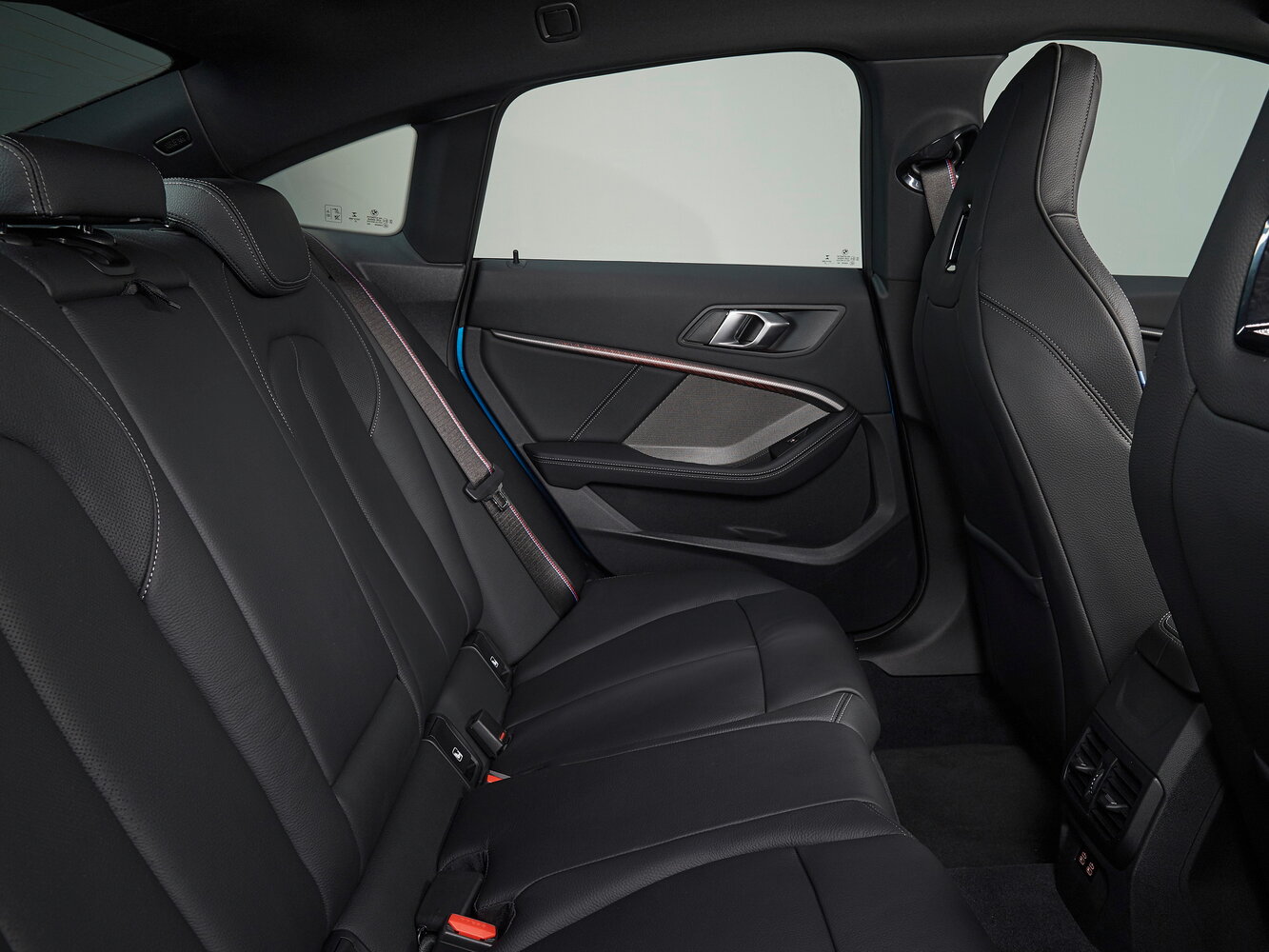 BMW 2 серии 218d M
