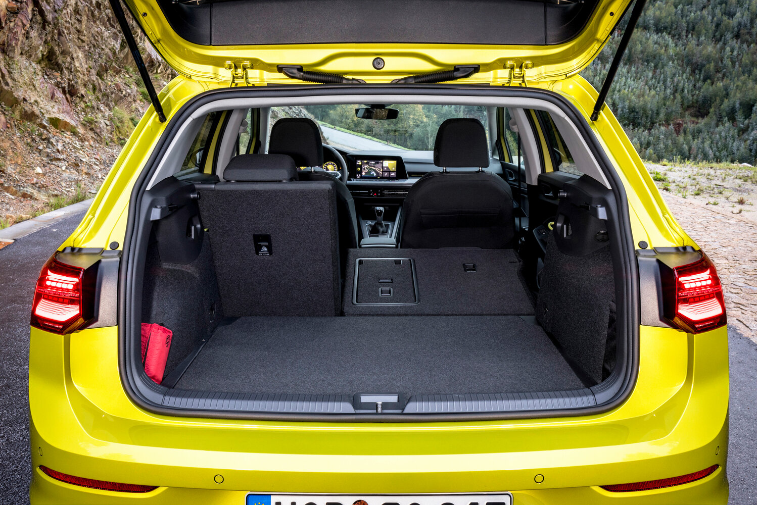 Volkswagen Golf — справочные фотографии комплектации, Багажник