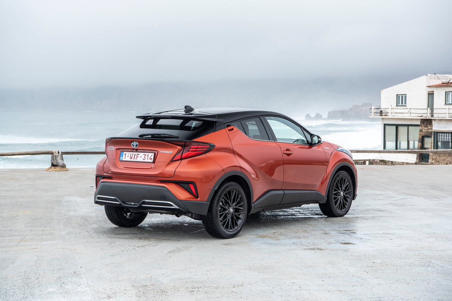 Toyota C-HR S LED Package