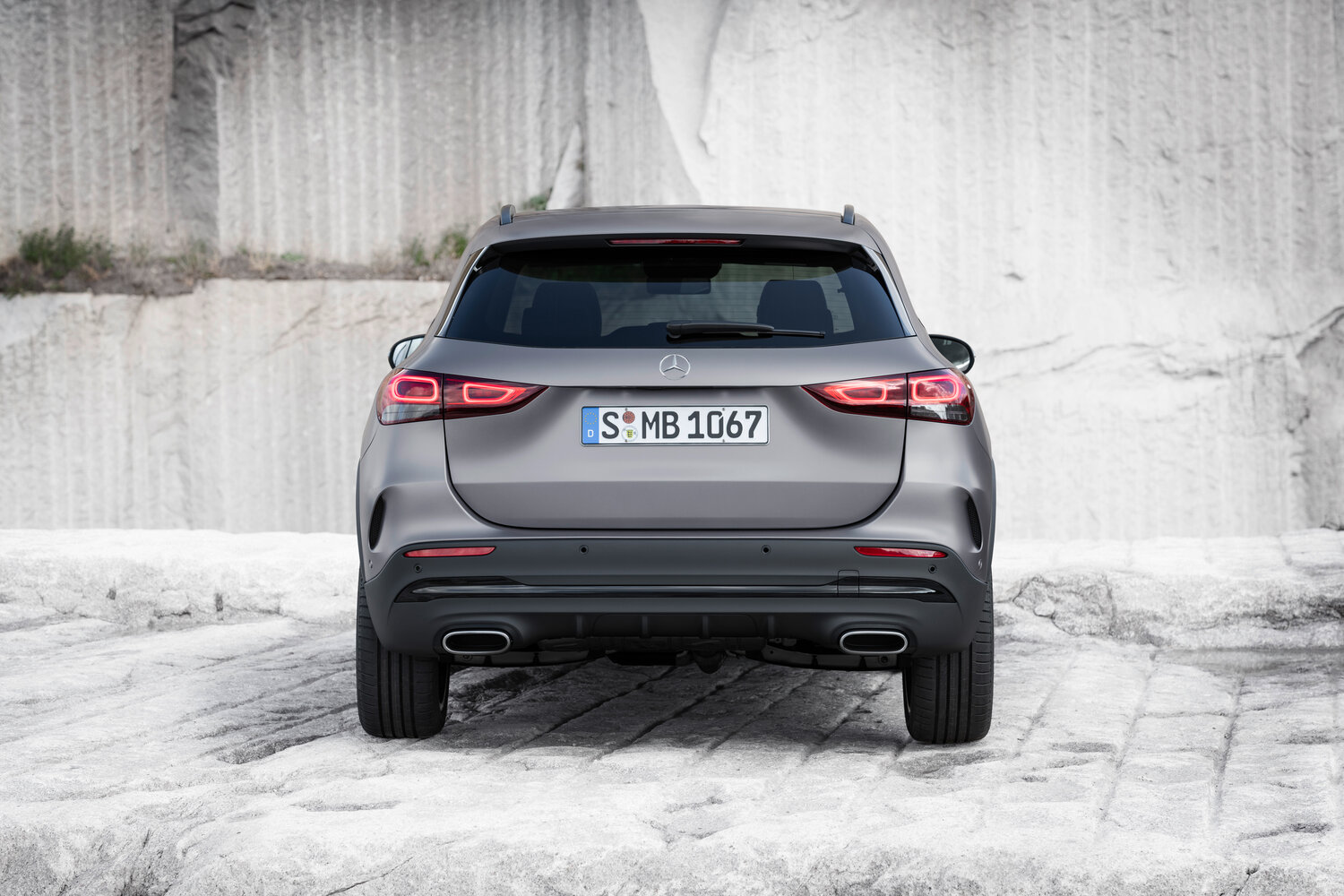 Mercedes-Benz GLA-Class H247 GLA250 4MATIC