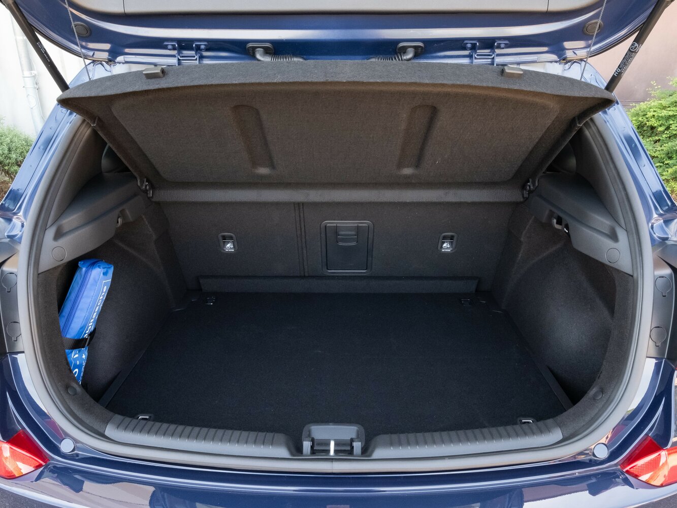 Hyundai i30 — справочные фотографии комплектации, Багажник