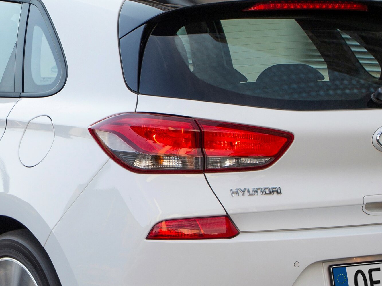 Hyundai i30 — справочные фотографии комплектации, Задняя фара