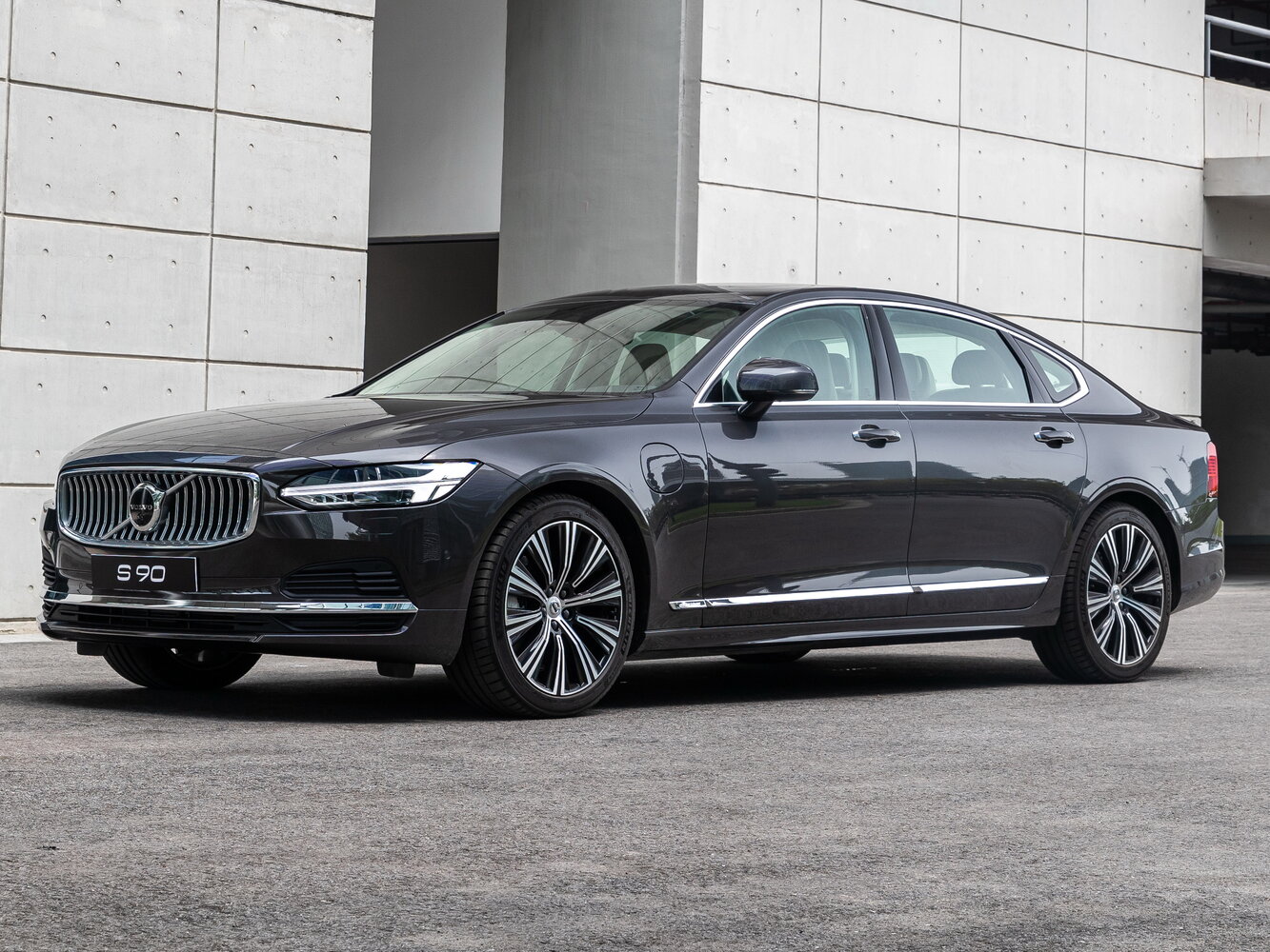 Volvo S90 B5