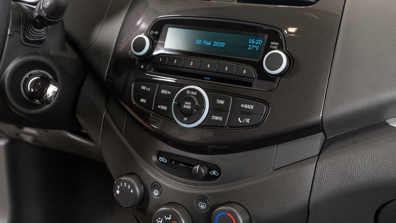 Chevrolet Spark LT
