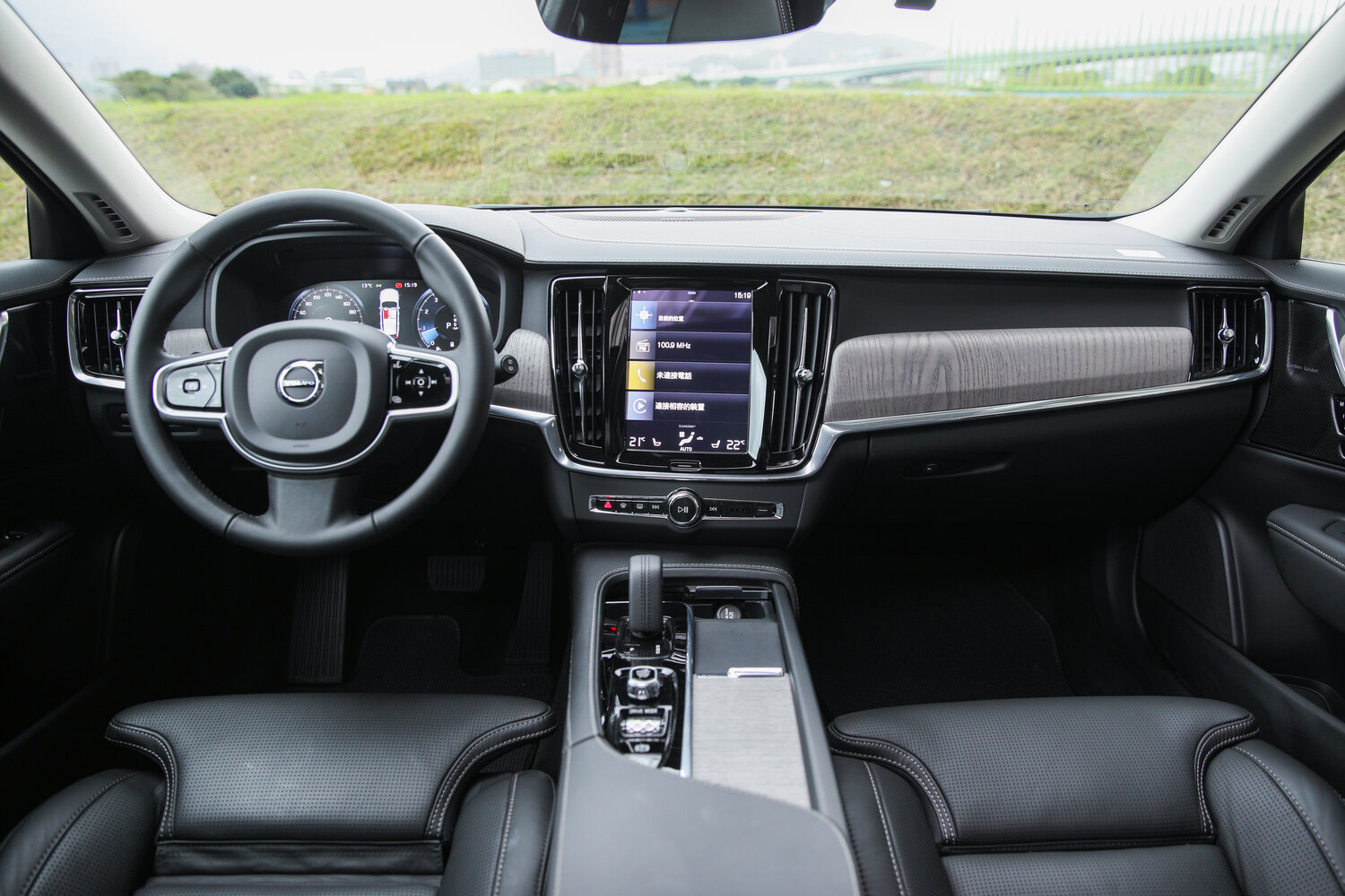 Volvo V90 PHV T8 AWD