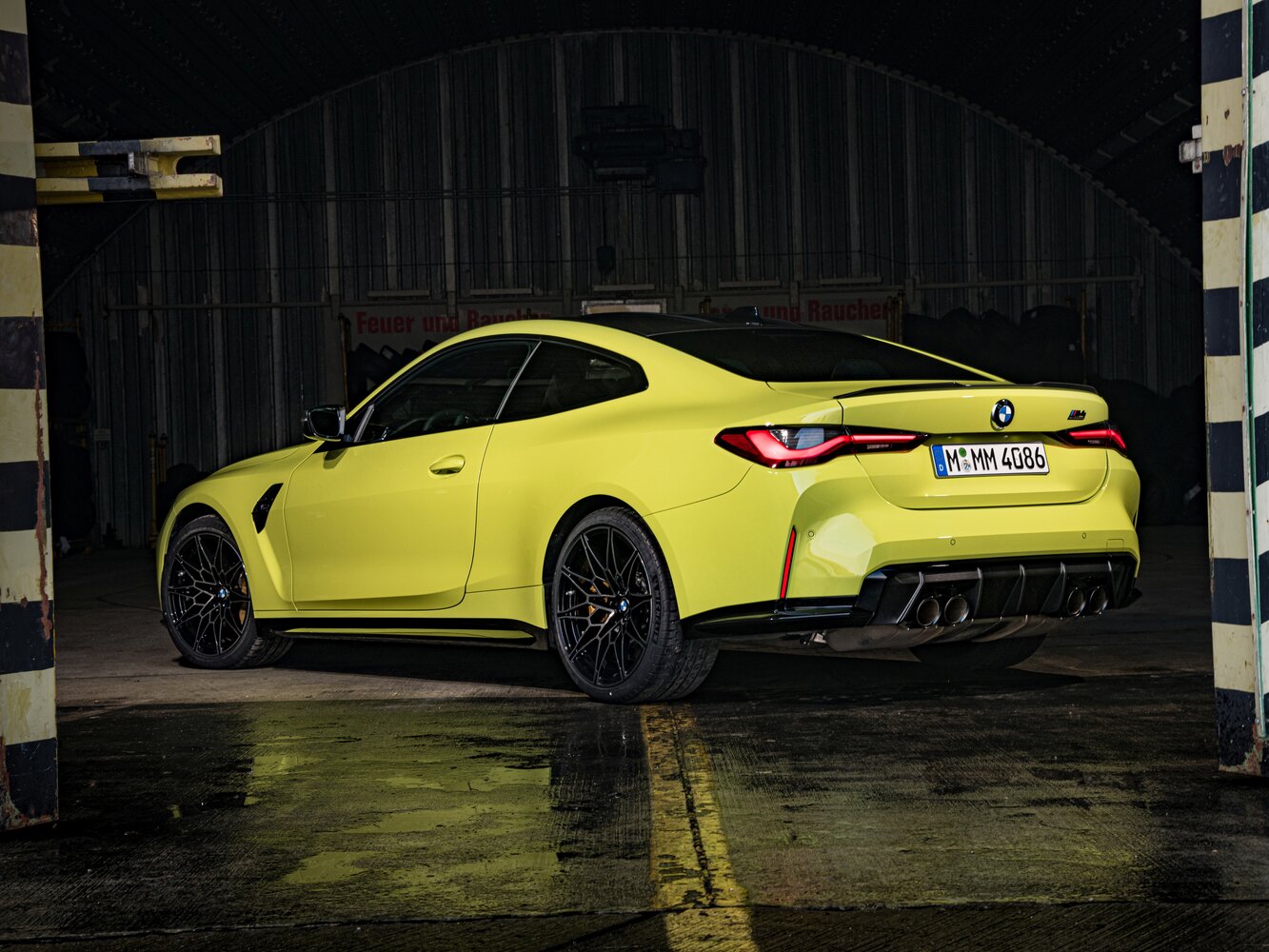 BMW M4 2022 M4 M xDrive