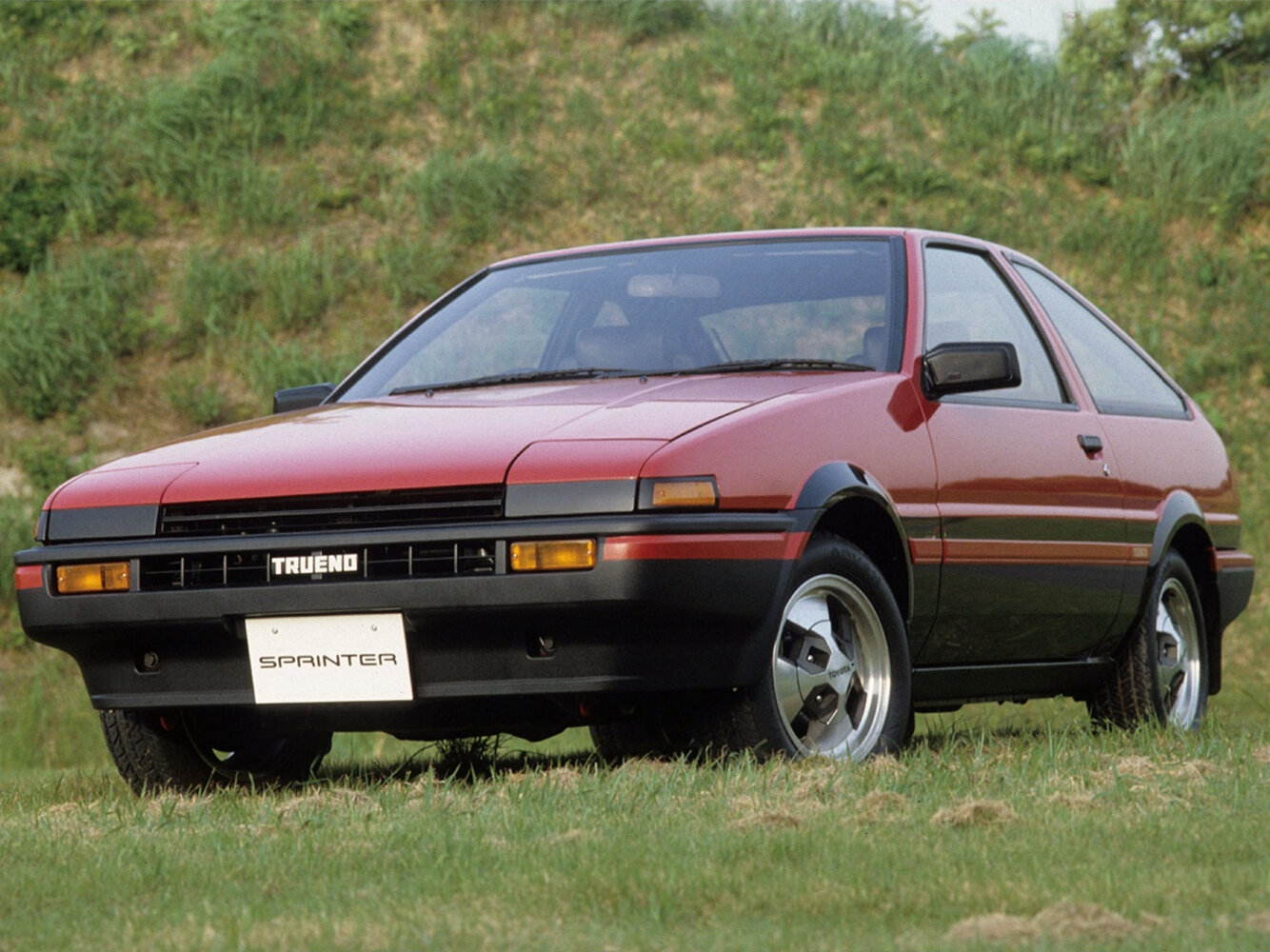 Toyota Sprinter Trueno — IV (AE85/AE86) (1983–1987)
