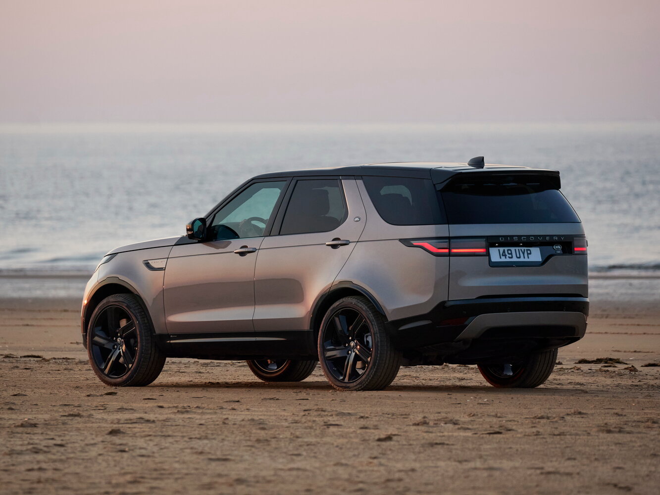 Land Rover Discovery 2021 360PS R-Dynamic S