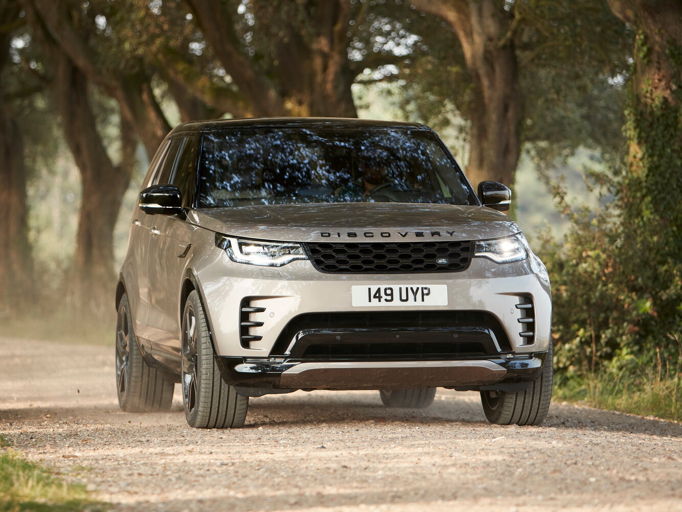 Land Rover Discovery 2021 360PS R-Dynamic S