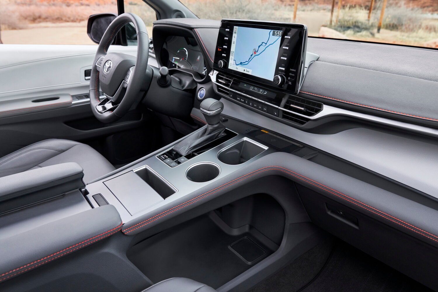Toyota Sienna 2.5 Hybrid 2WD
