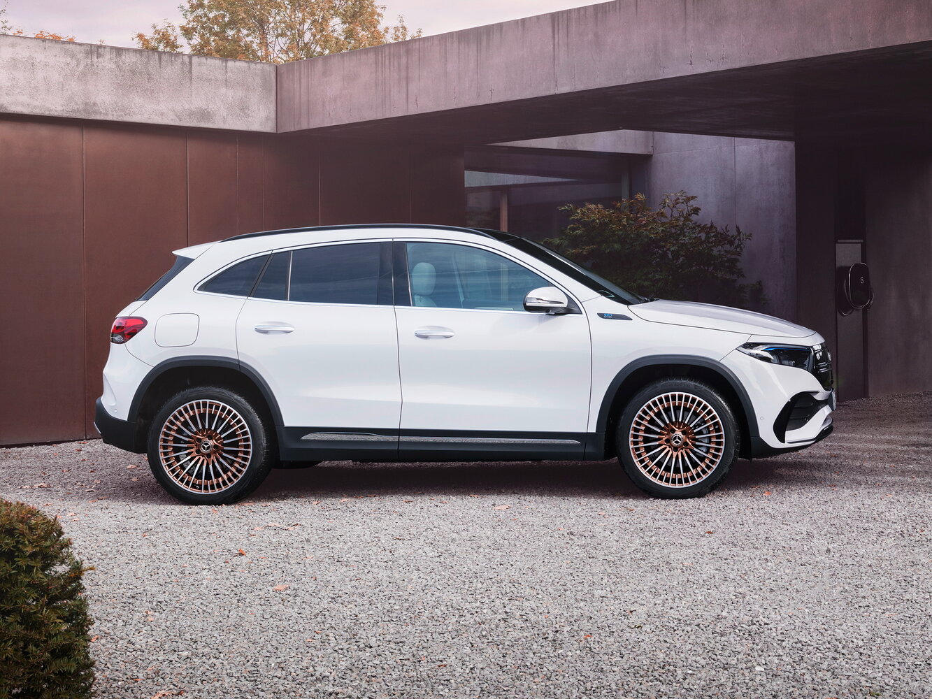 Mercedes-Benz EQA H243 EQA250