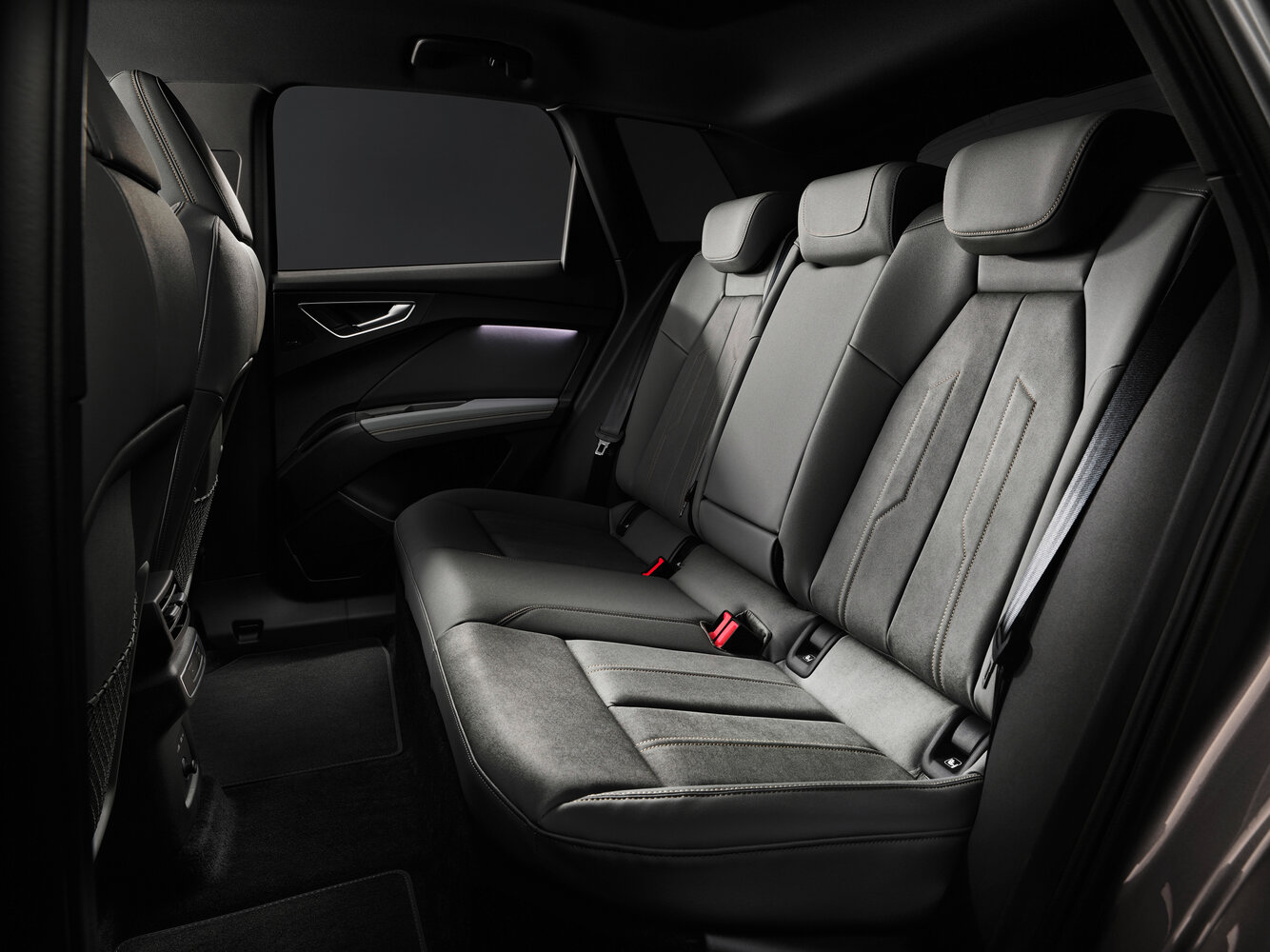 Audi Q4 e-tron 40e− S