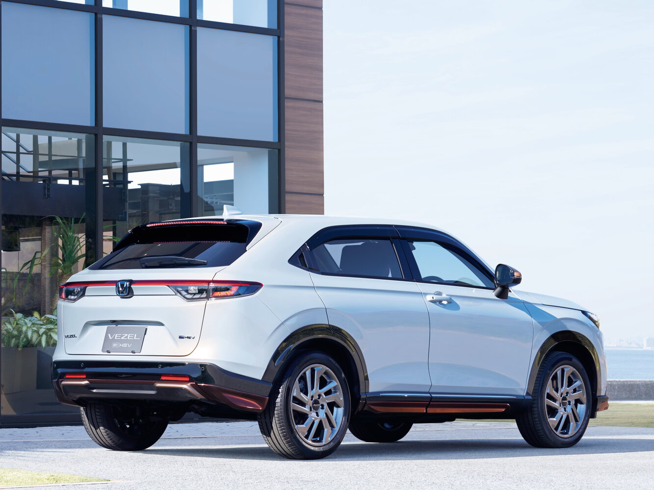 Honda Vezel e:HEV X