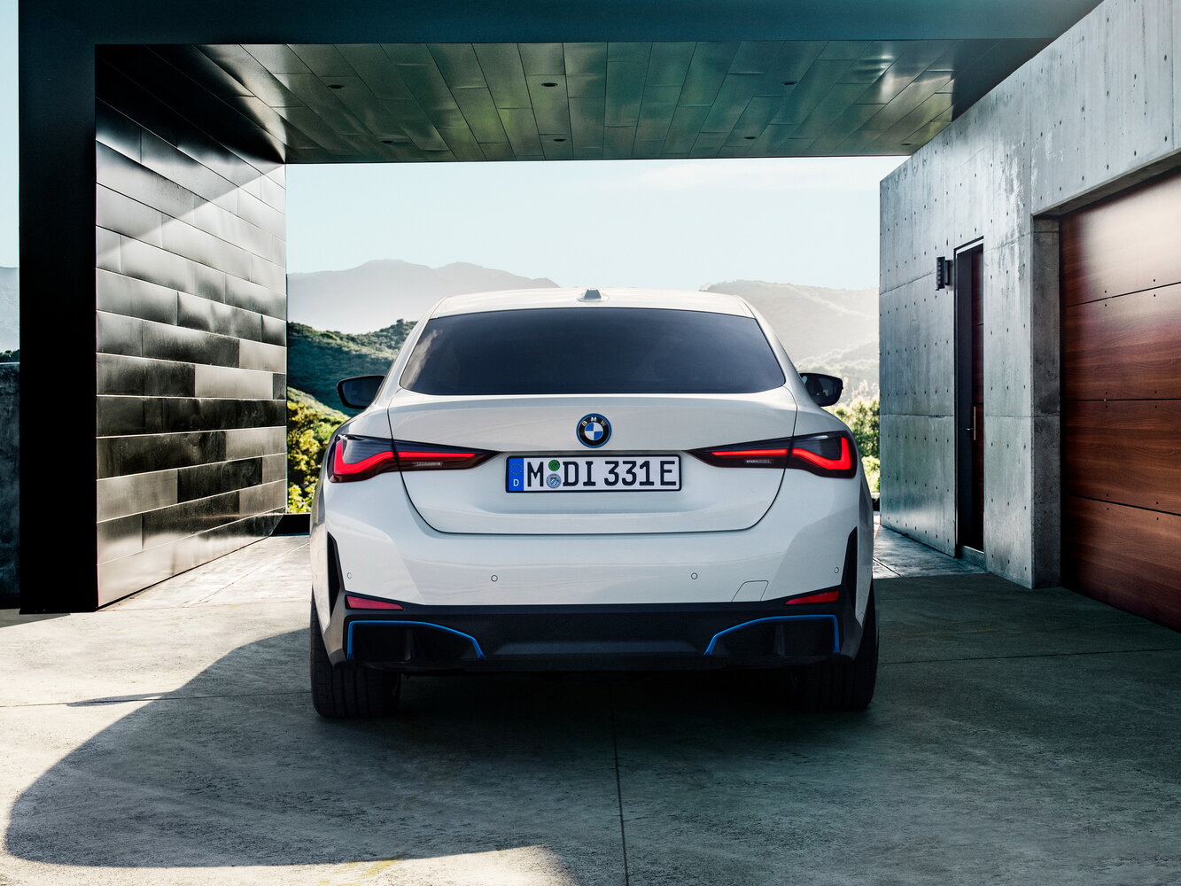 BMW i4 M50