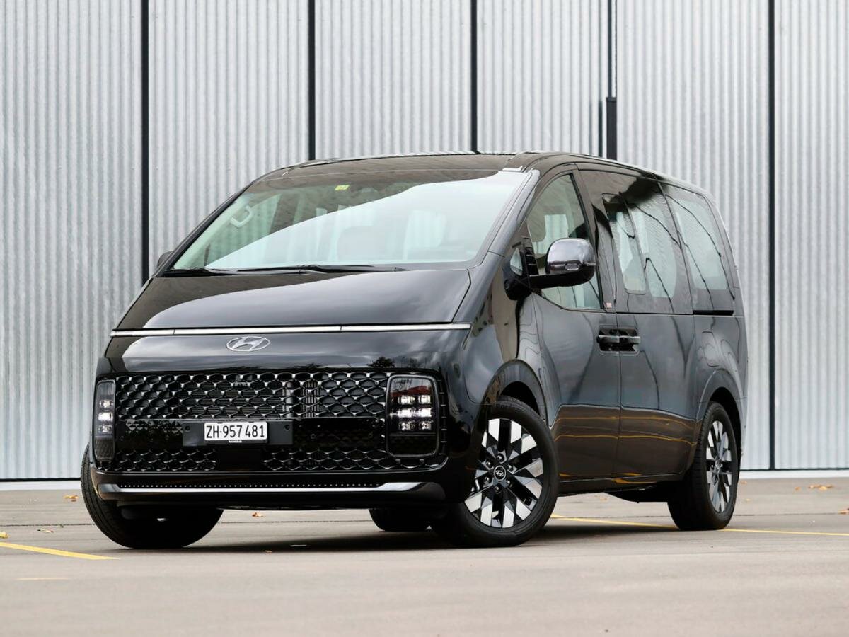 Hyundai Staria Modern